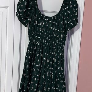 Hollister Floral Puff Sleeve Dress size S